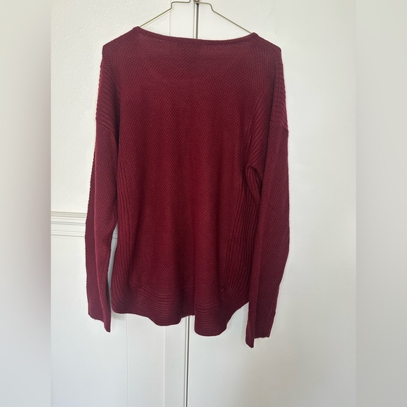 Design History Burgundy Crew Neck Sweater Soft Knit Pullover L - Picture 3 of 5